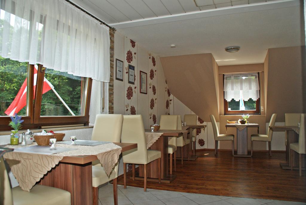 Pension Belzer Boppard Extérieur photo